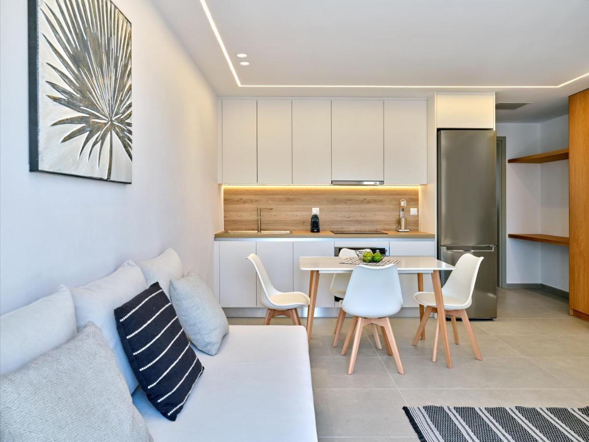 Paros Gem Apartment เนาซา ภายนอก รูปภาพ