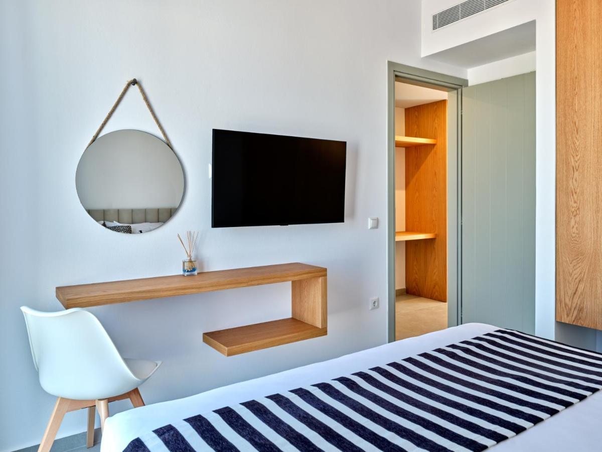 Paros Gem Apartment เนาซา ภายนอก รูปภาพ