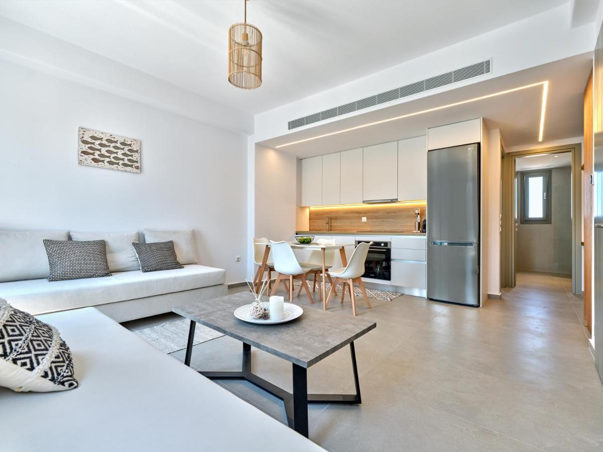 Paros Gem Apartment เนาซา ภายนอก รูปภาพ